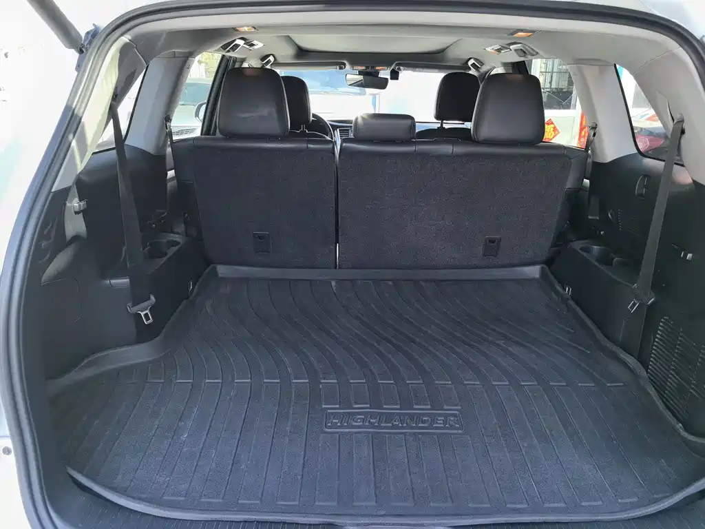 Toyota Highlander — миниатюра 6