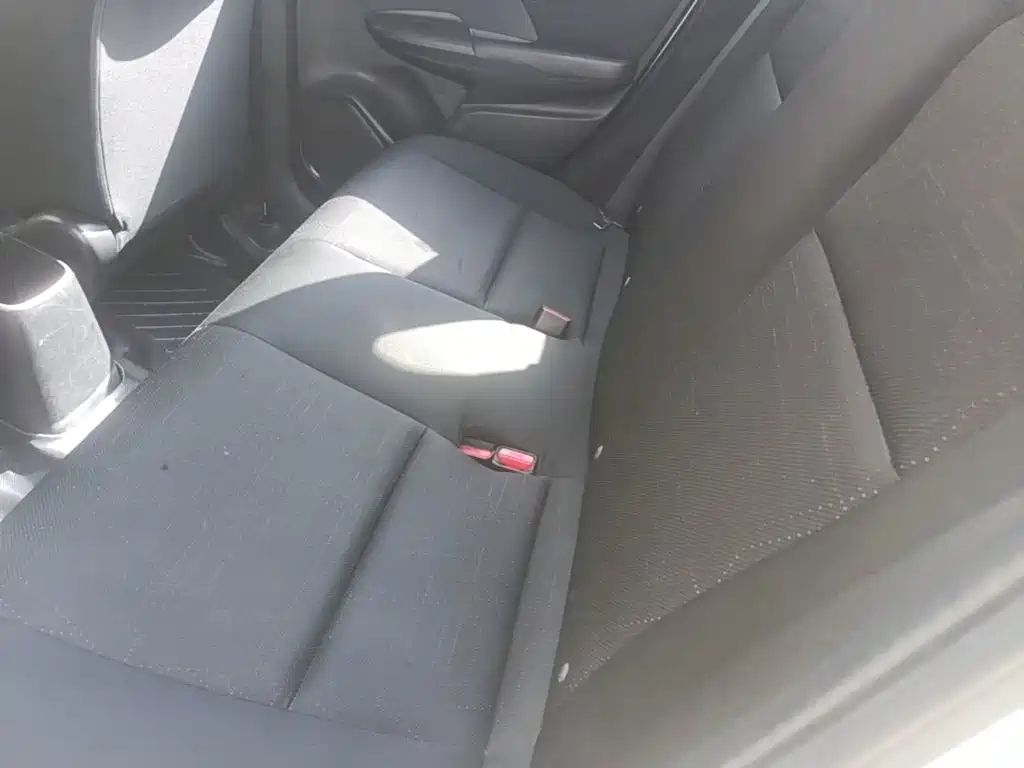 Honda Fit — миниатюра 17