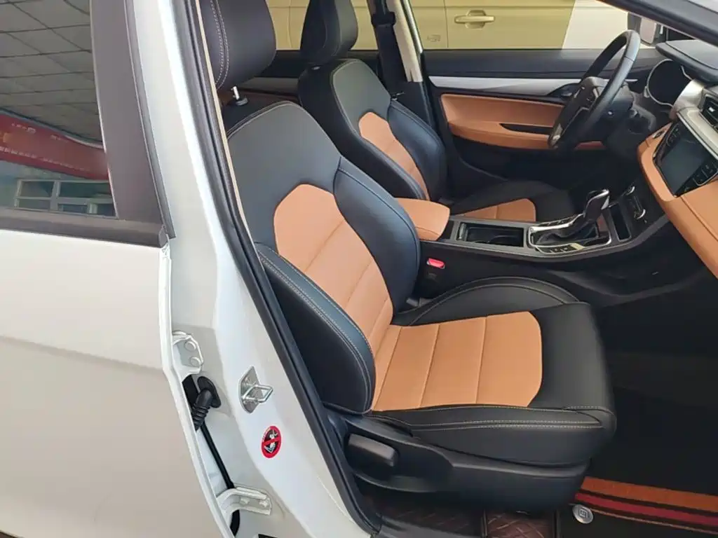 Geely Vision S1 — миниатюра 25