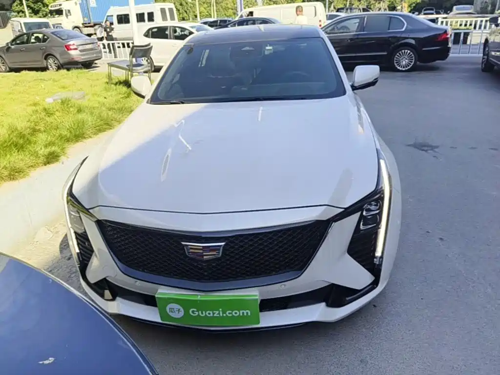 Cadillac CT5 — миниатюра 3