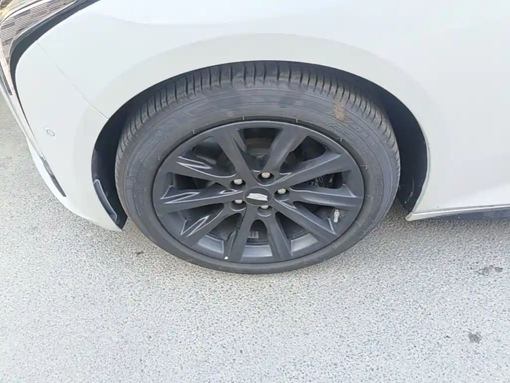 Cadillac CT5 — миниатюра 23