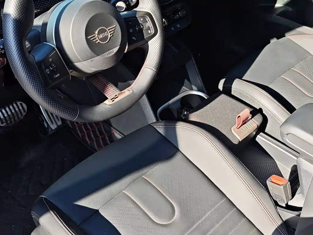 MINI Mini JCW Countryman — миниатюра 14