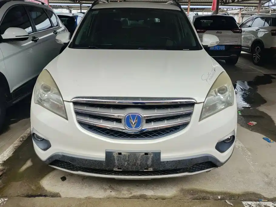 Changan CS35 — миниатюра 2