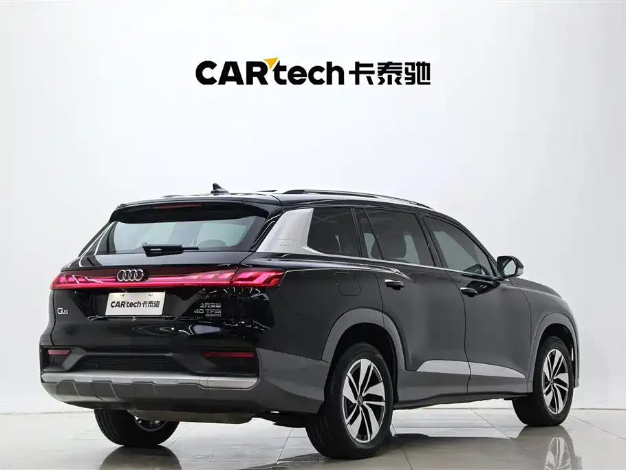 Audi Q6 2024 40 TFSI quattro 7 мест