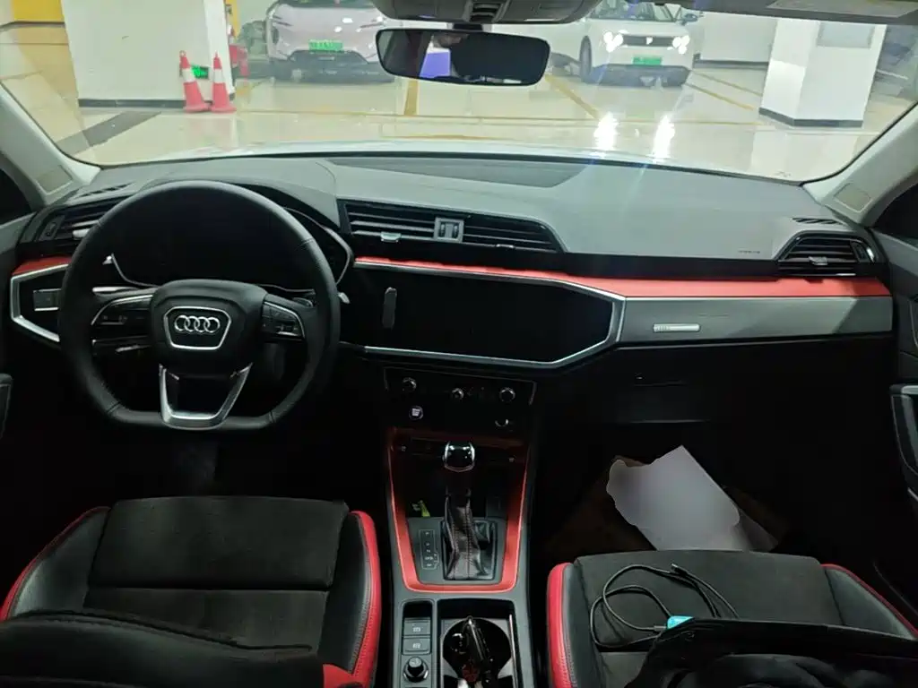 Audi Q3 — миниатюра 10