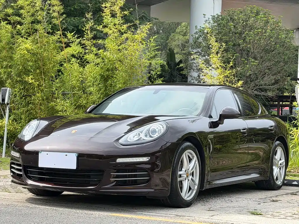 Porsche Panamera 2014