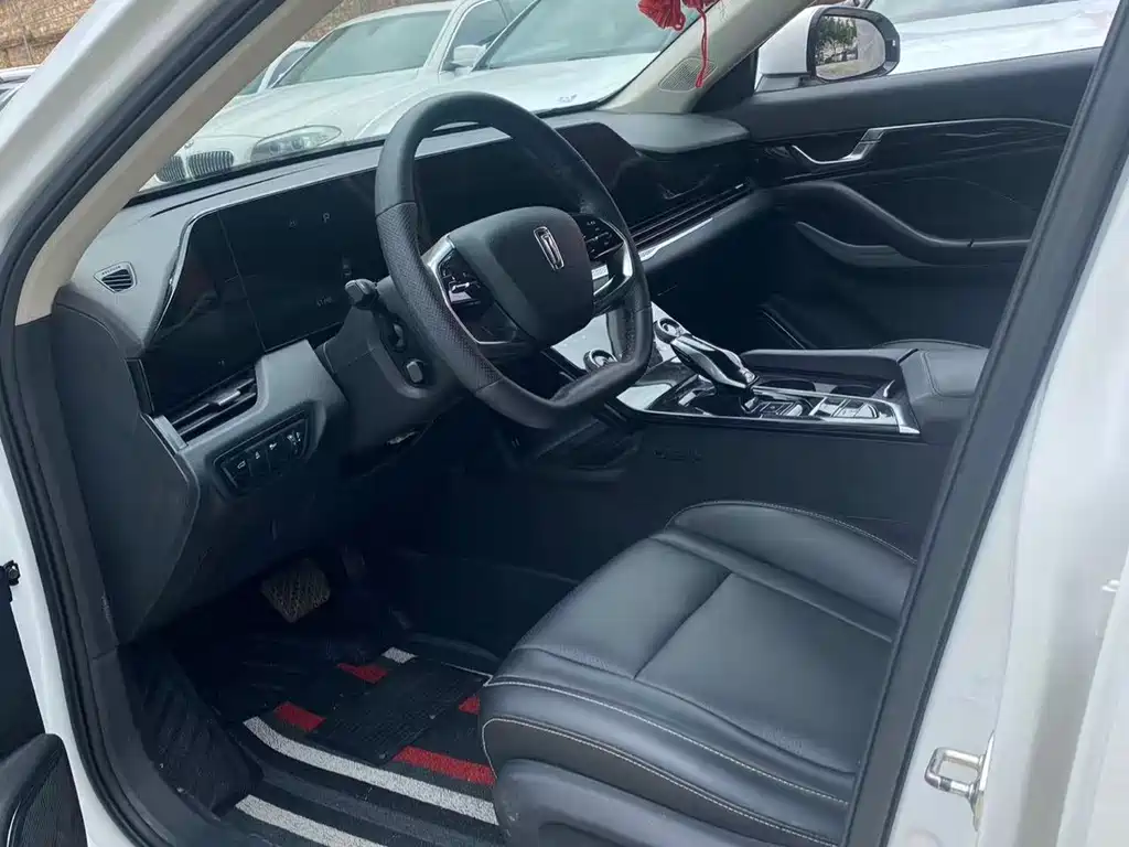 Bestune B70 2021 1.5T AT Smart