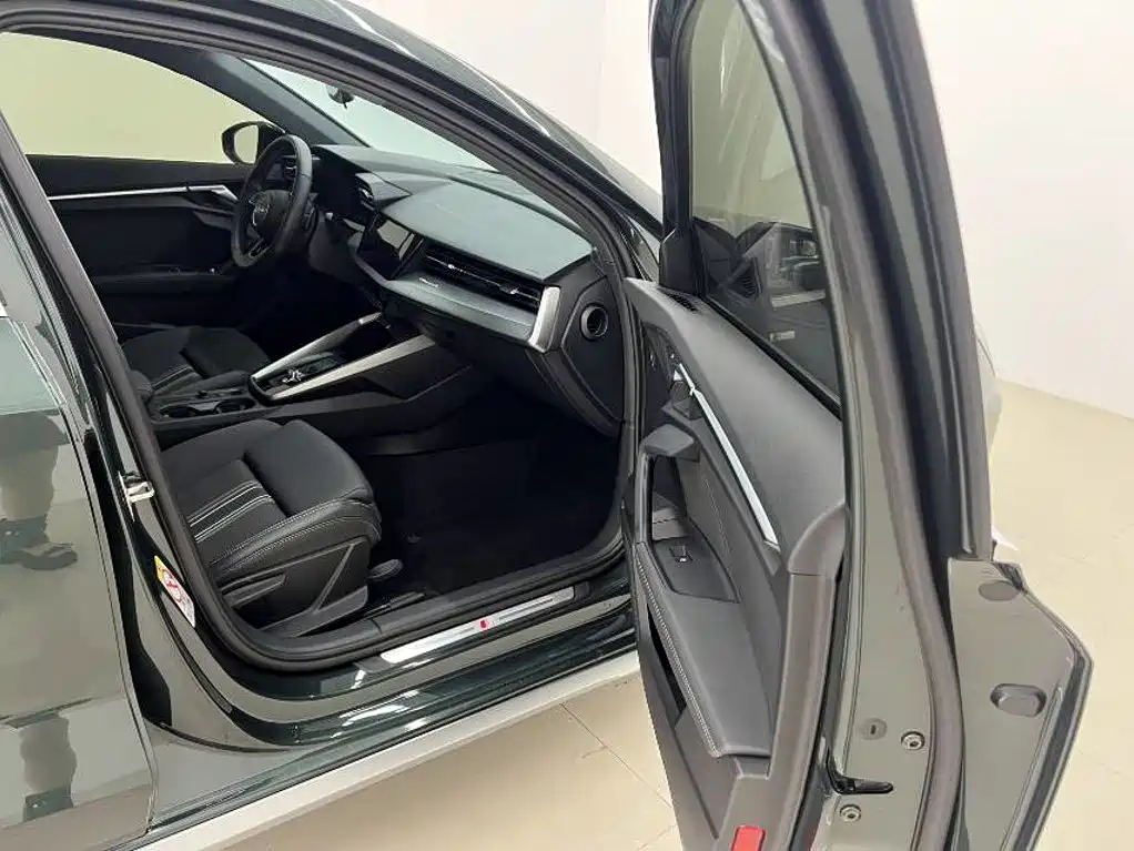 Audi A3 — миниатюра 13