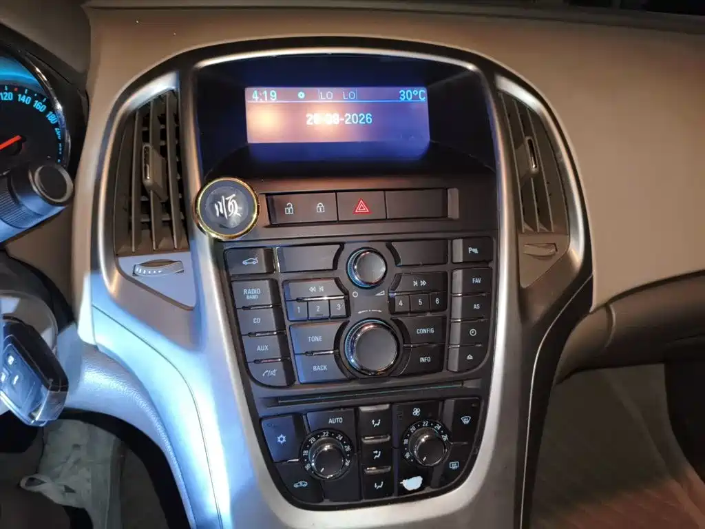 Buick Excelle — миниатюра 14