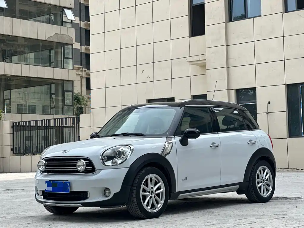 Mini Mini Countryman 2015