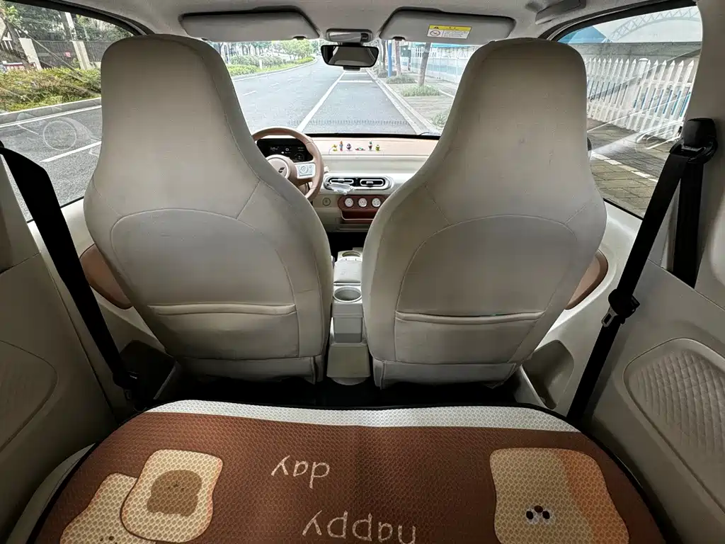 Wuling MINIEV — миниатюра 7