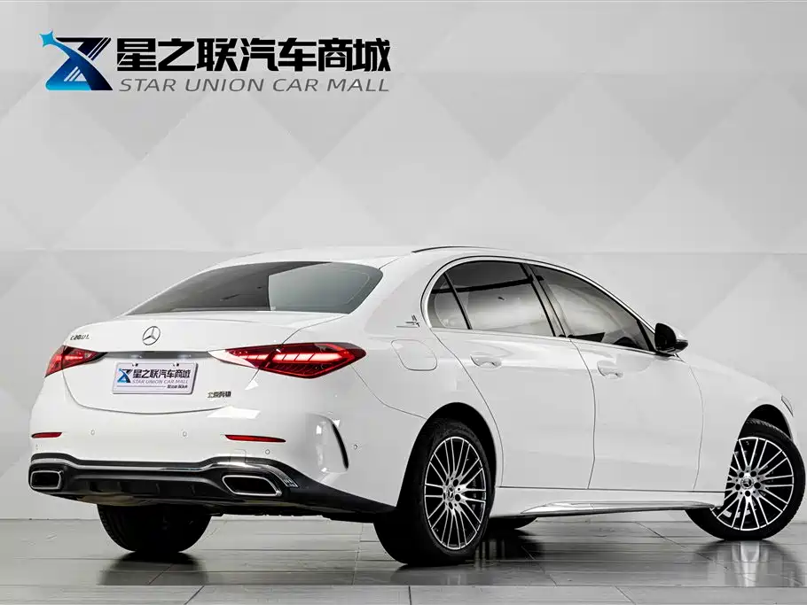 Mercedes-Benz C-Class — миниатюра 6