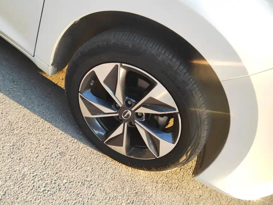 GAC Motor Trumpchi M6 — миниатюра 6