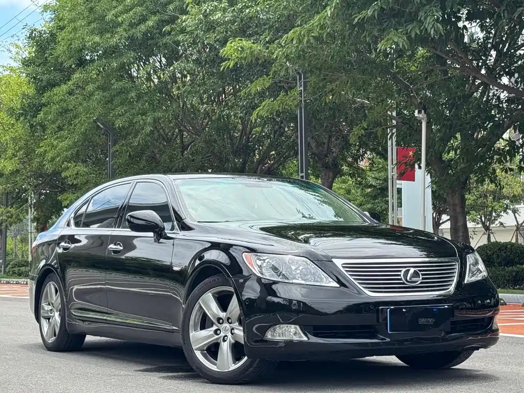 Lexus LS 2006 460L Luxury
