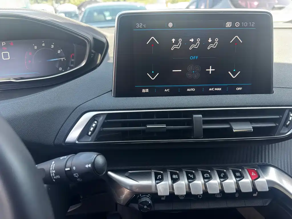 Peugeot 4008 — миниатюра 17