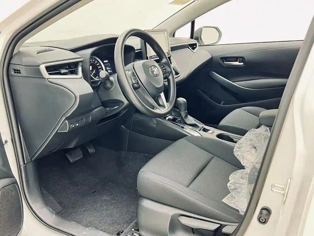 Toyota Corolla — миниатюра 12
