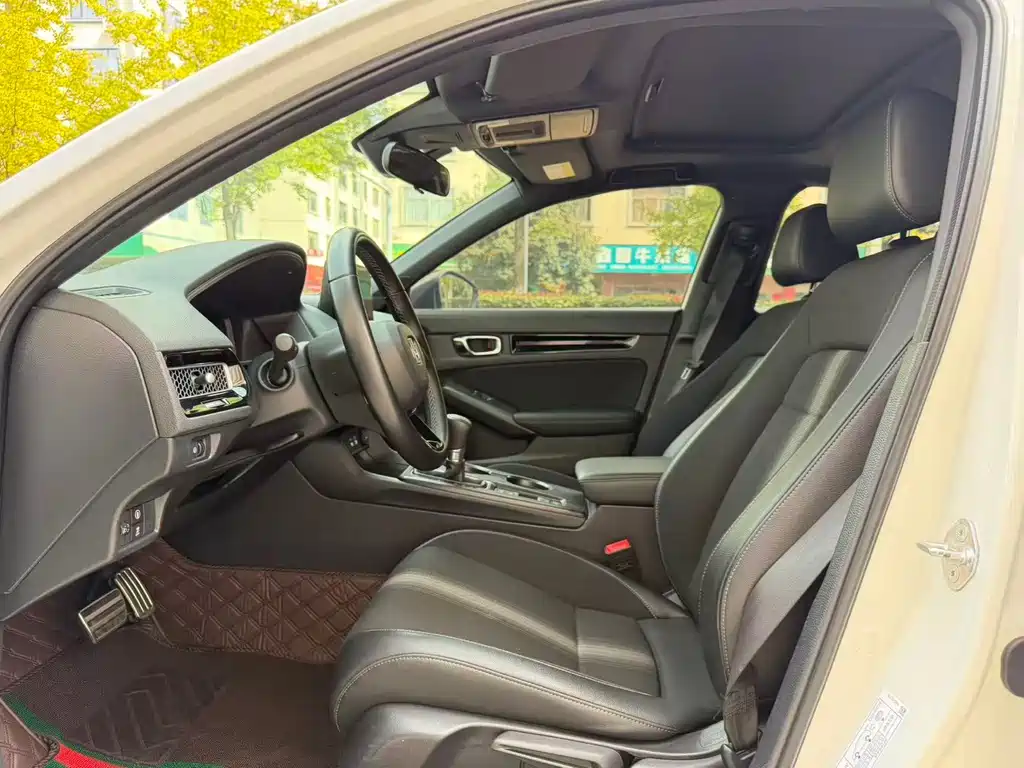 Honda Civic — миниатюра 4