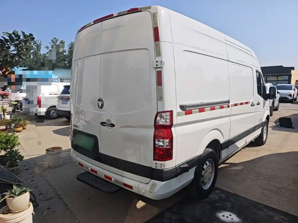 Foton Tuyano — миниатюра 7
