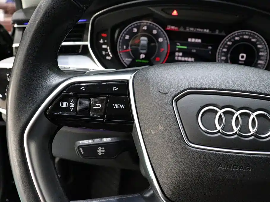 Audi A8 — миниатюра 18