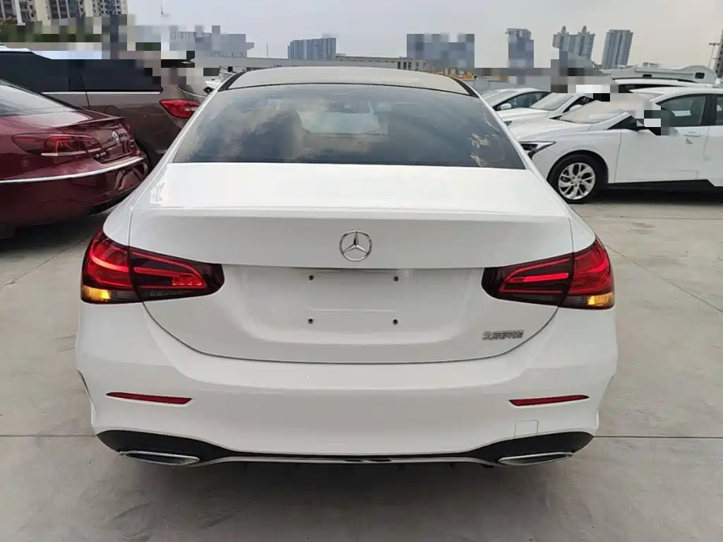 Mercedes-Benz A-Class — миниатюра 6