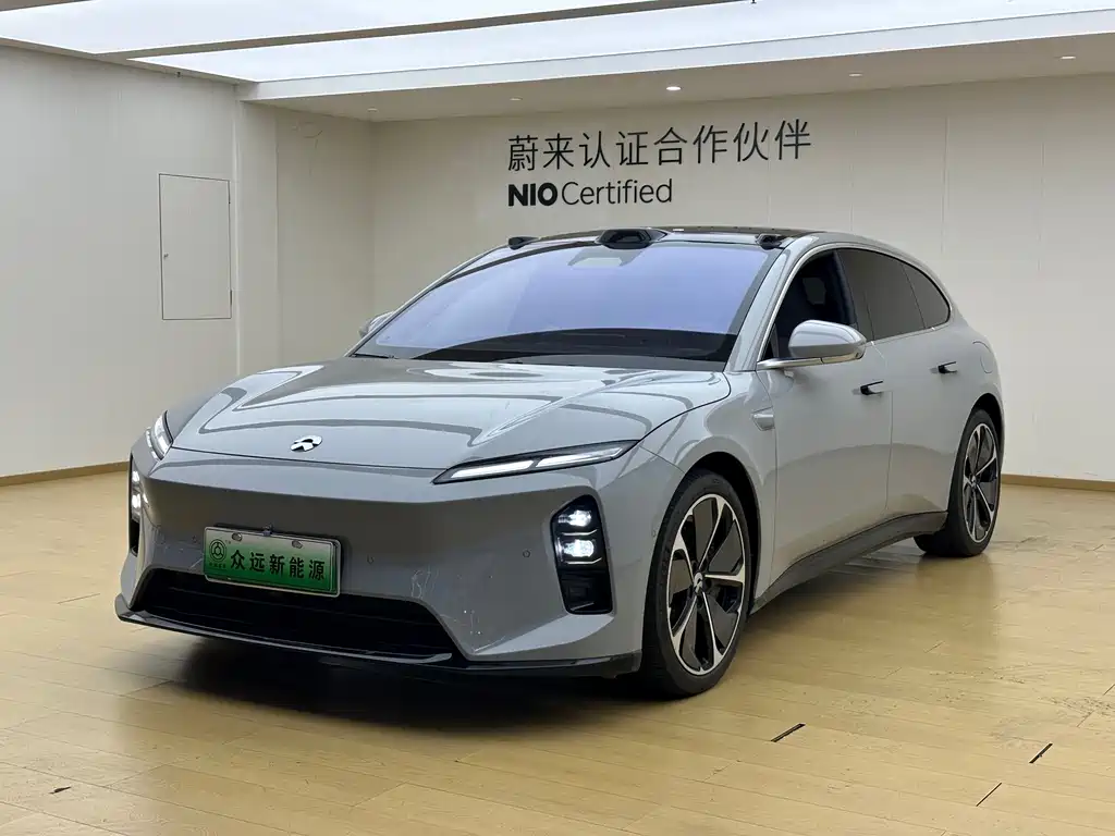 NIO ET5T