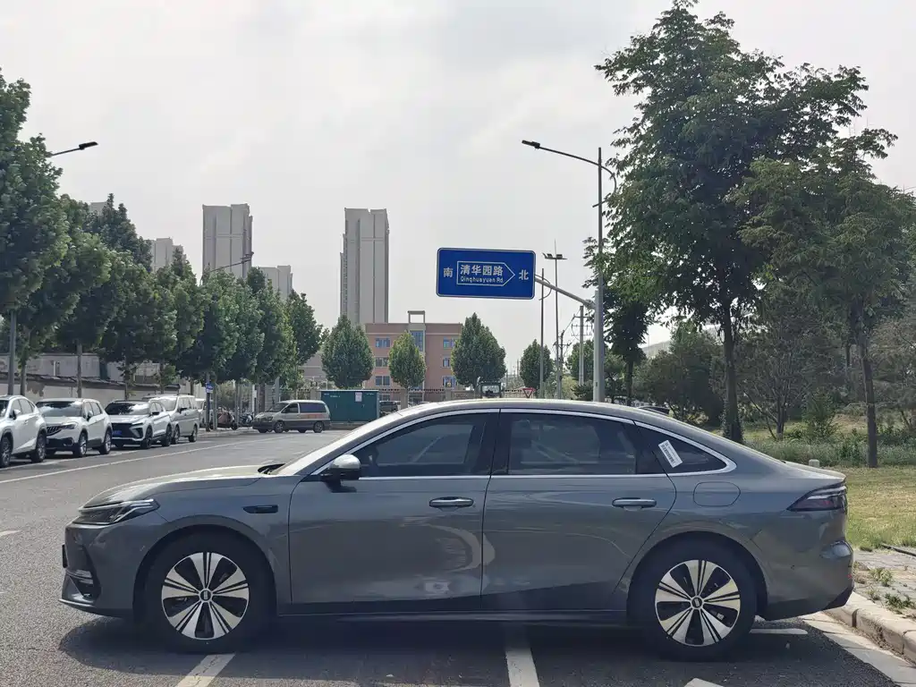 Geely Galaxy Galaxy A7 EM A7 EM 2025 EM-i 150km +