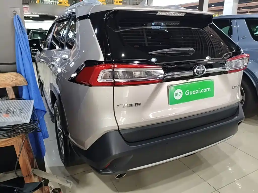 Toyota Wildlander — миниатюра 5