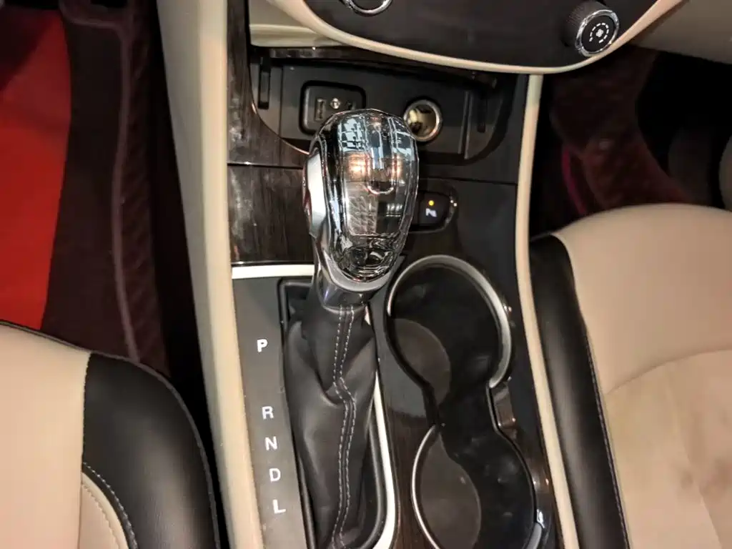 Buick Verano — миниатюра 14