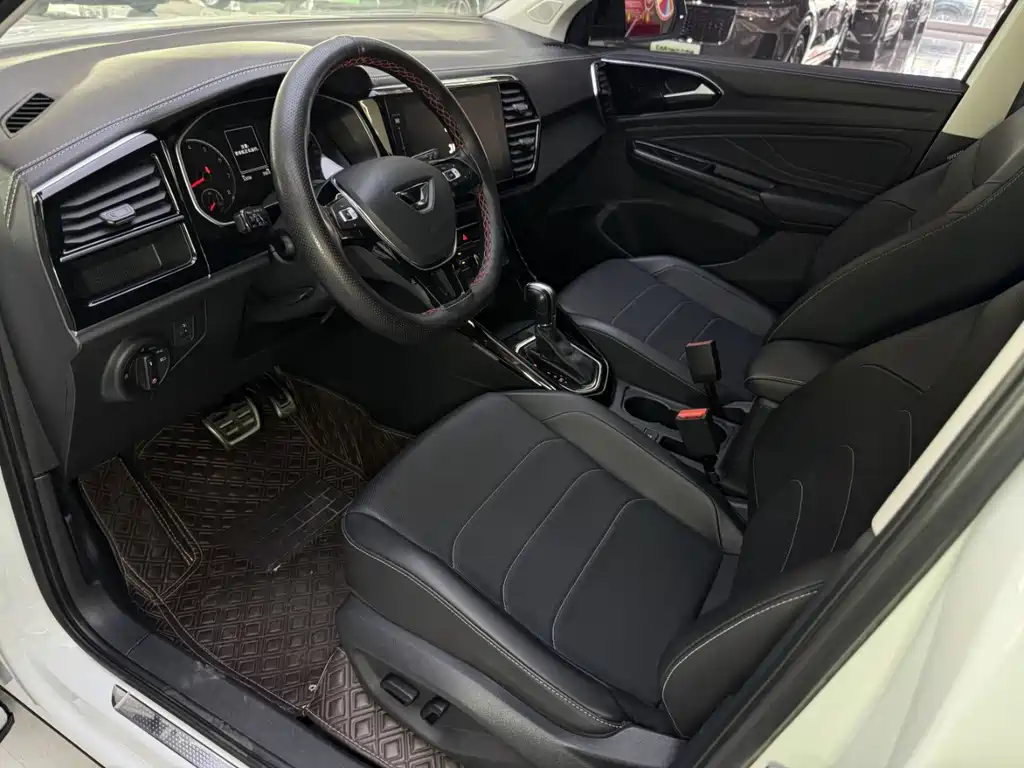 Jetta VS7 — миниатюра 6
