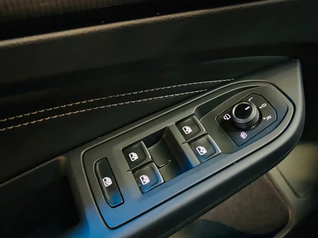 Volkswagen Golf — миниатюра 7