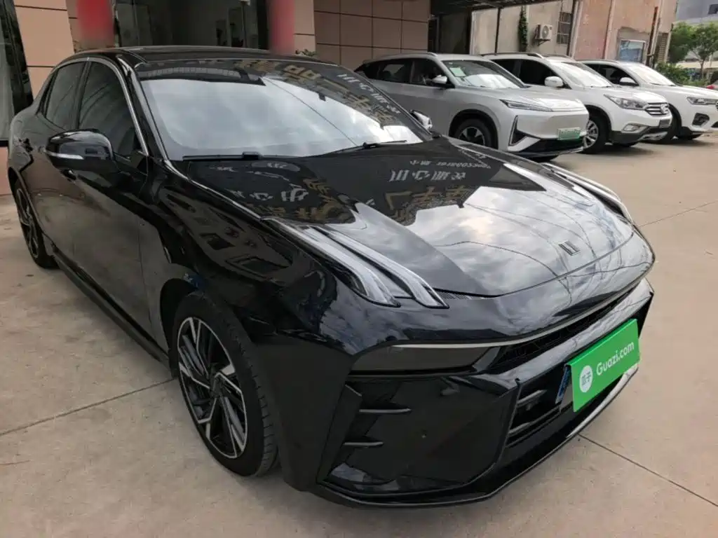 Lynk & Co 03 — миниатюра 4