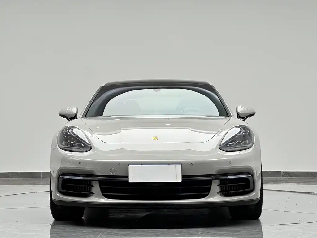 Porsche Panamera — миниатюра 2