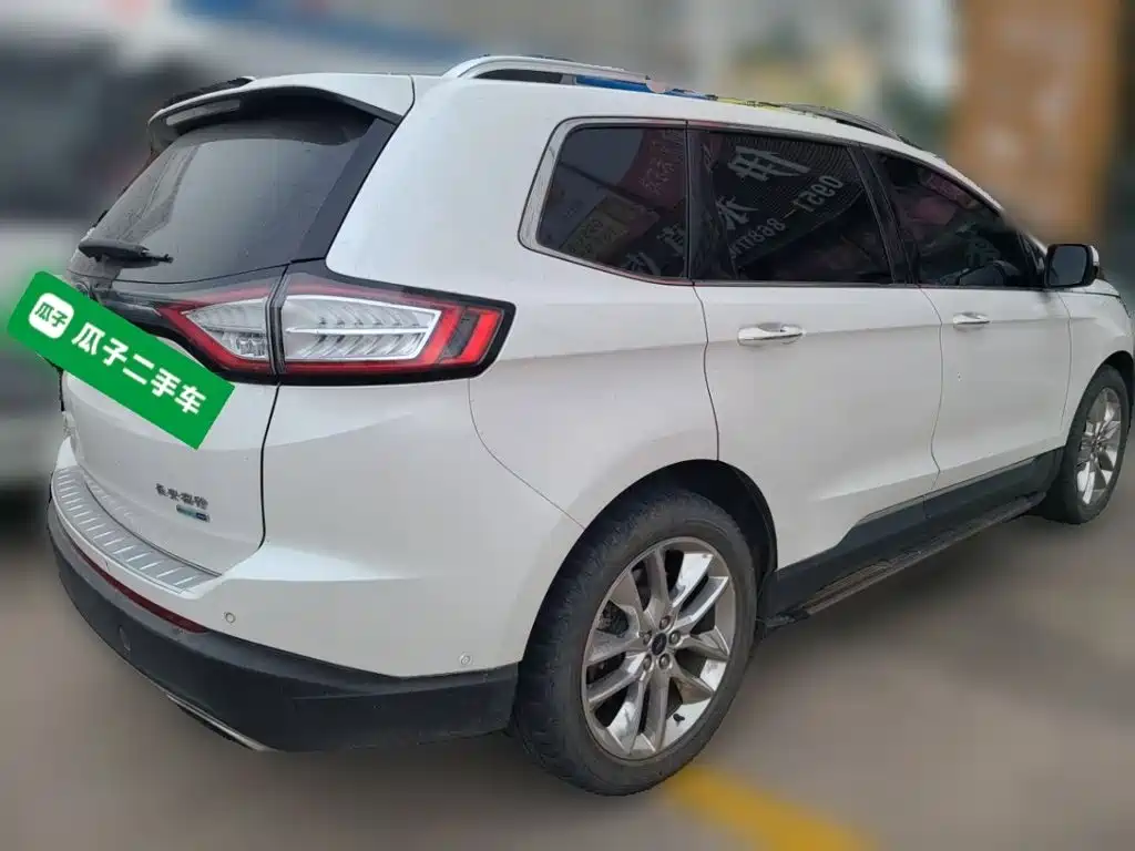 Ford Edge — миниатюра 4