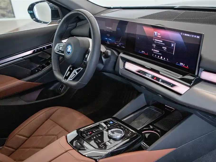 BMW i5 — миниатюра 23