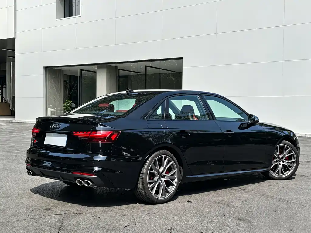 Audi S4 — миниатюра 15