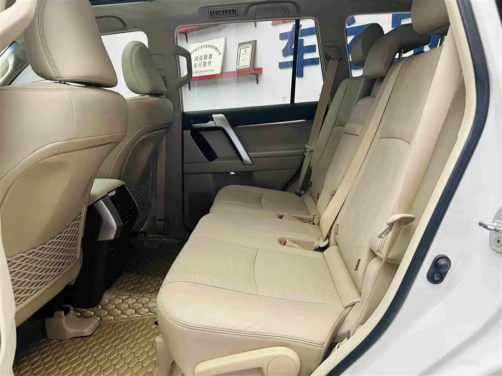 Toyota Prado — миниатюра 22