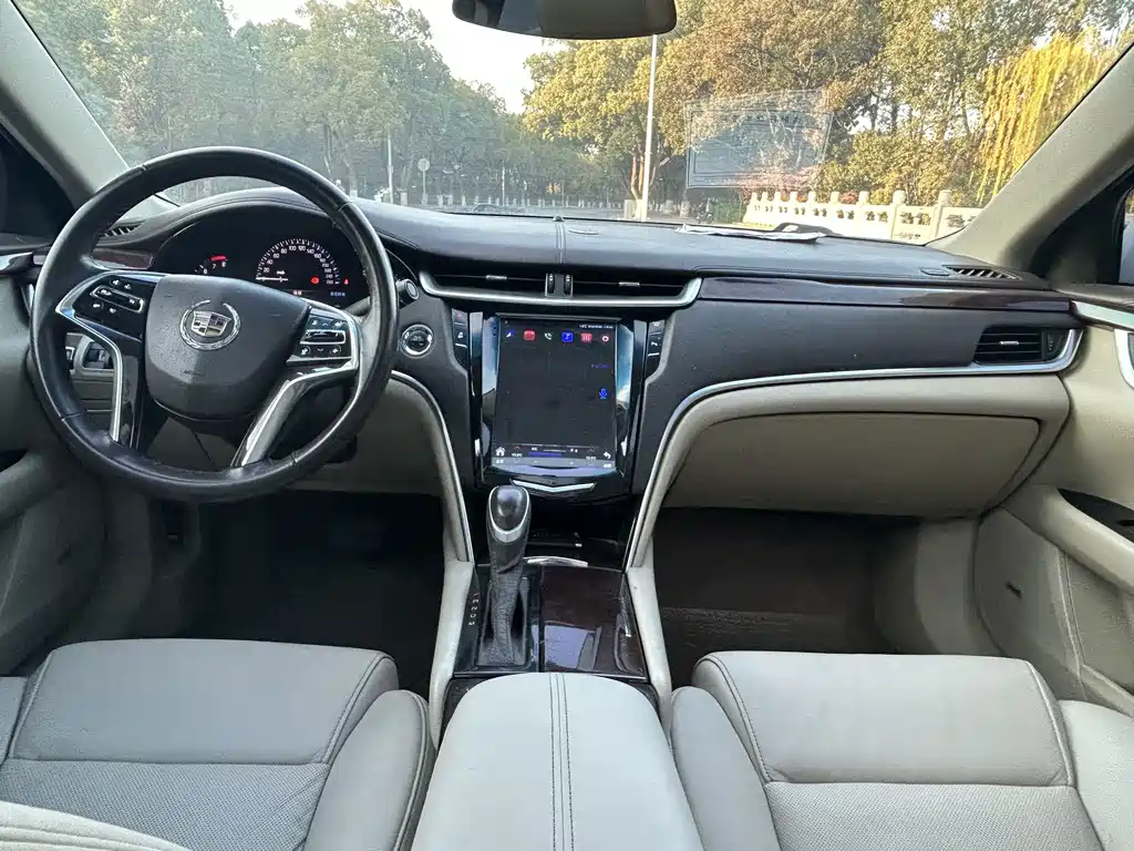 Cadillac XTS — миниатюра 9