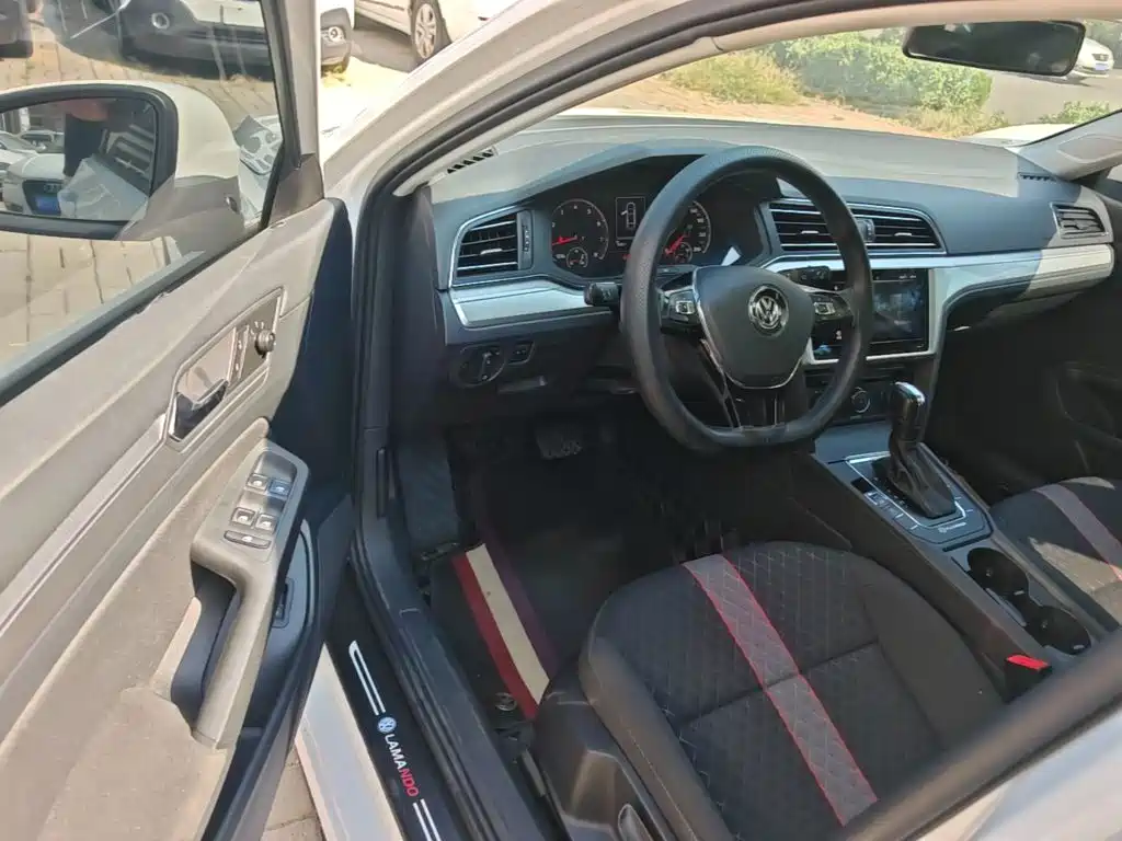Volkswagen Lamando — миниатюра 16