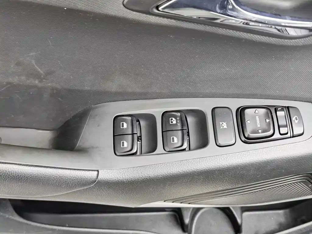 Hyundai ix35 — миниатюра 9