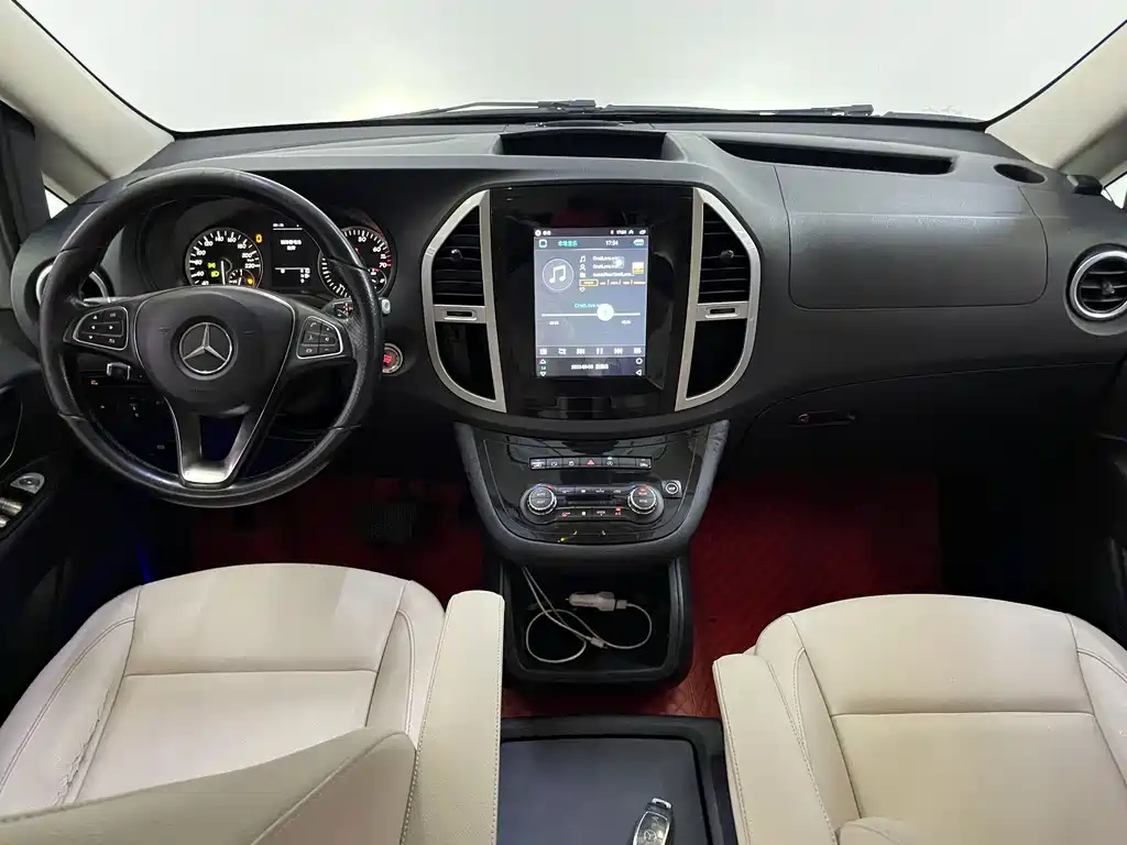 Mercedes-Benz Vito — миниатюра 10