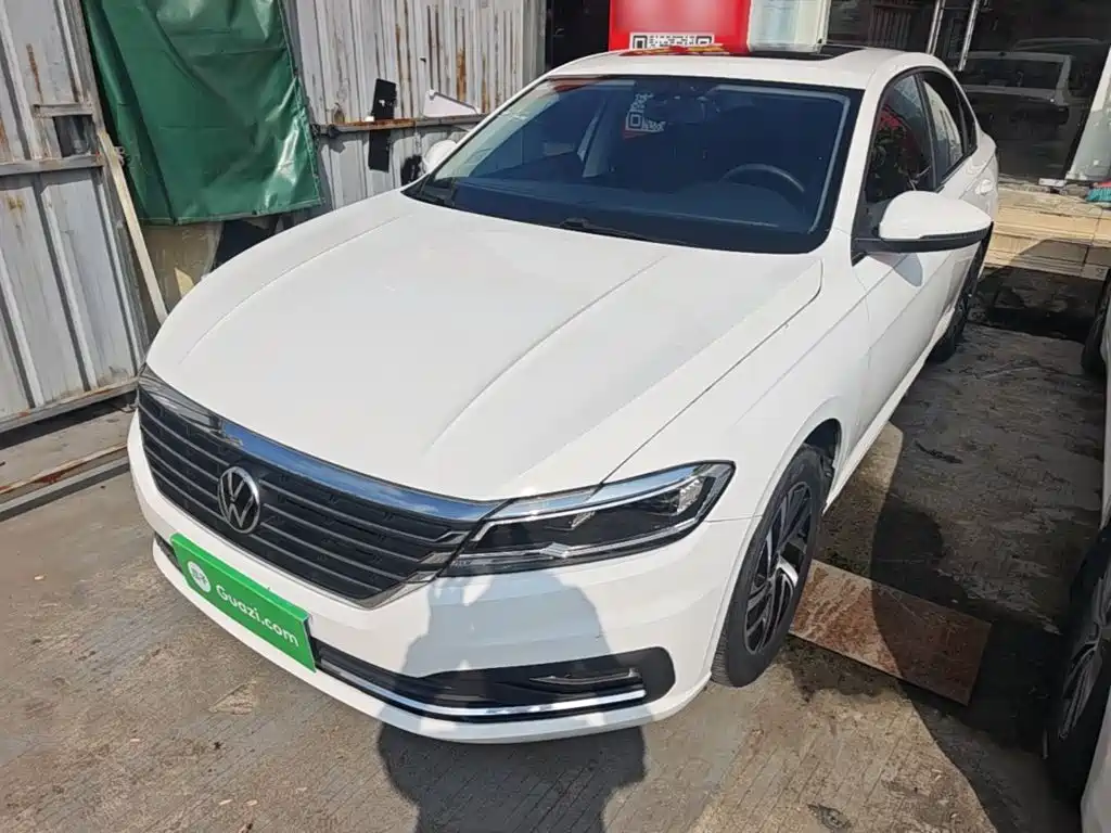 Volkswagen Lavida — миниатюра 2
