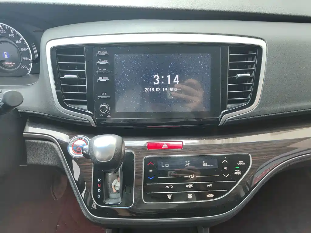 Honda Odyssey — миниатюра 12