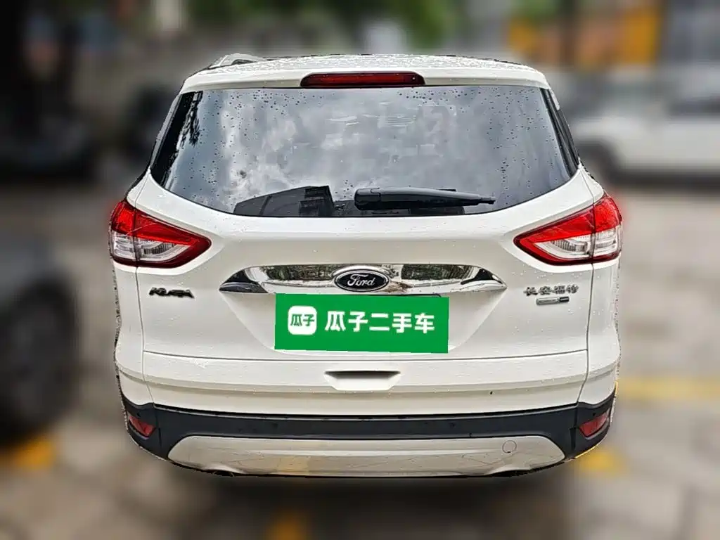 Ford Kuga — миниатюра 8