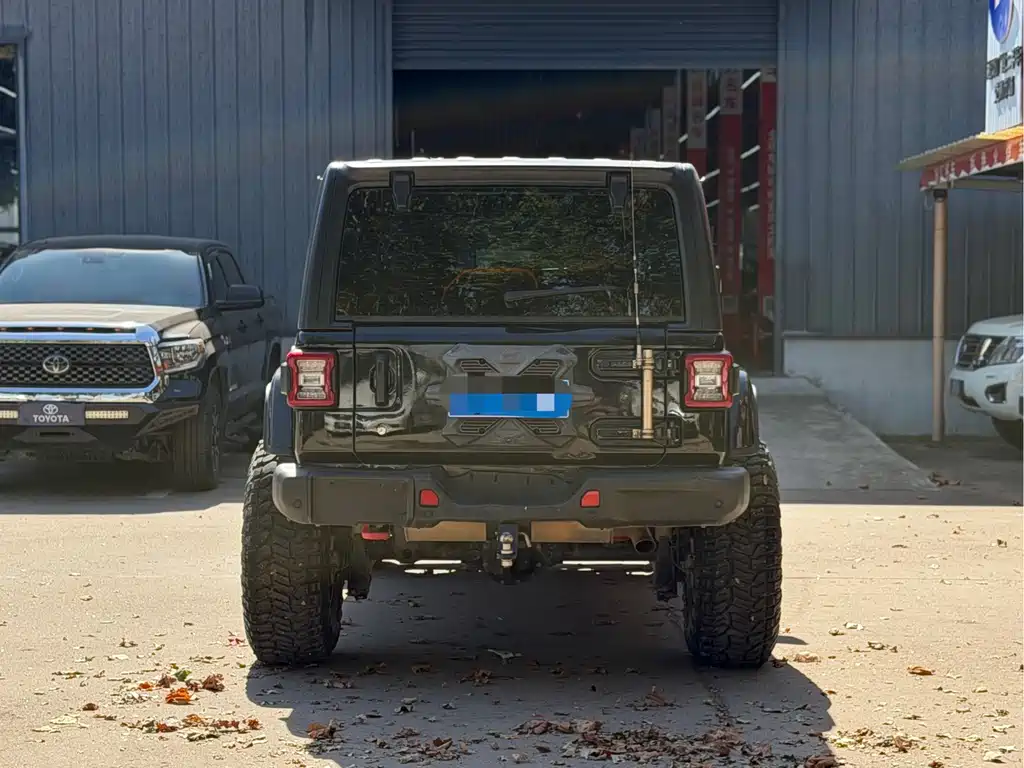 Jeep Wrangler — миниатюра 5