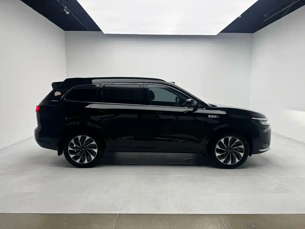 AITO Wenjie AITO M7 — миниатюра 4