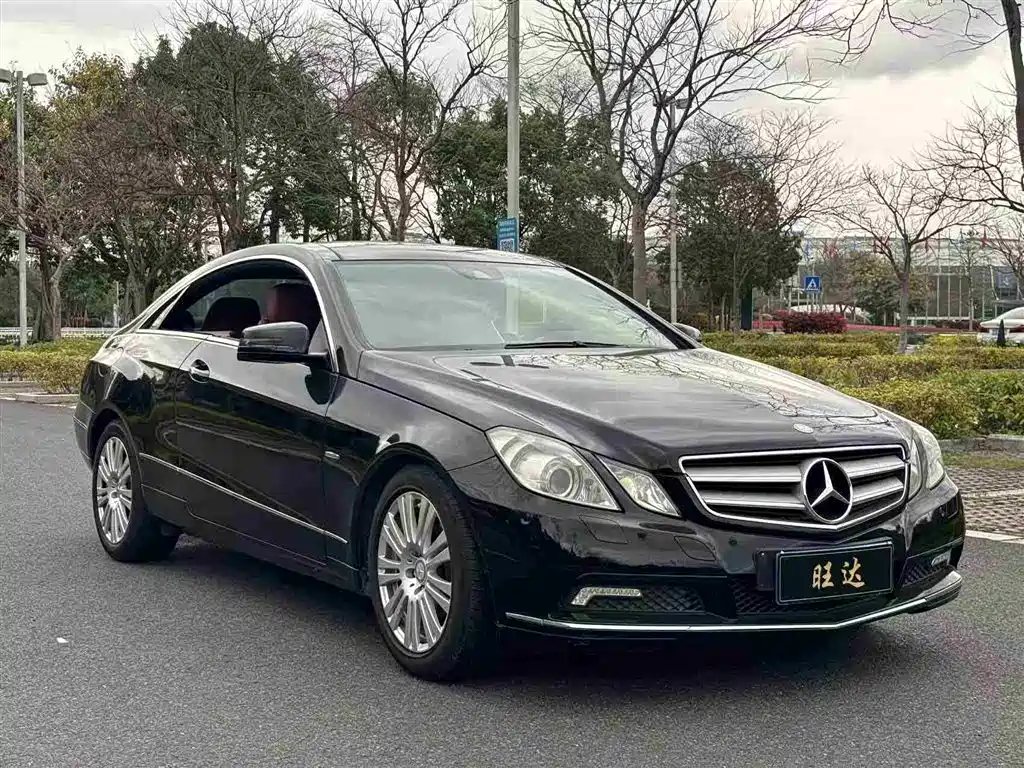 Mercedes-Benz E-Class E 2010 E 260 CGI Coupe