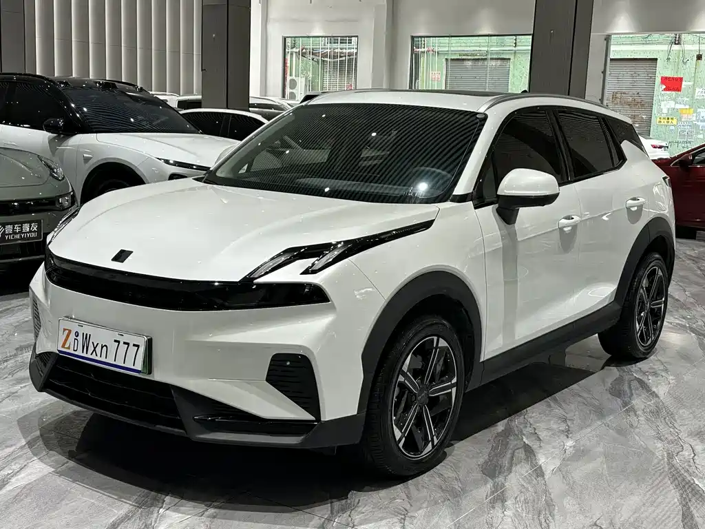 2024 Lynk & Co 06 - zdjęcie 1 z 30