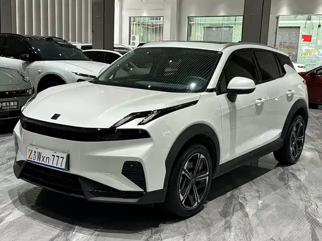 2024 Lynk & Co 06