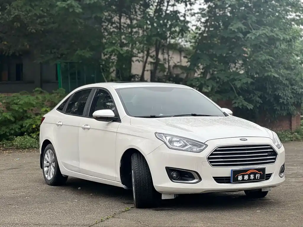 Ford Escort — миниатюра 3
