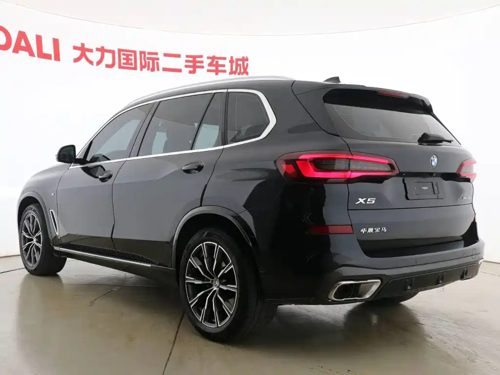 BMW X5 — миниатюра 16
